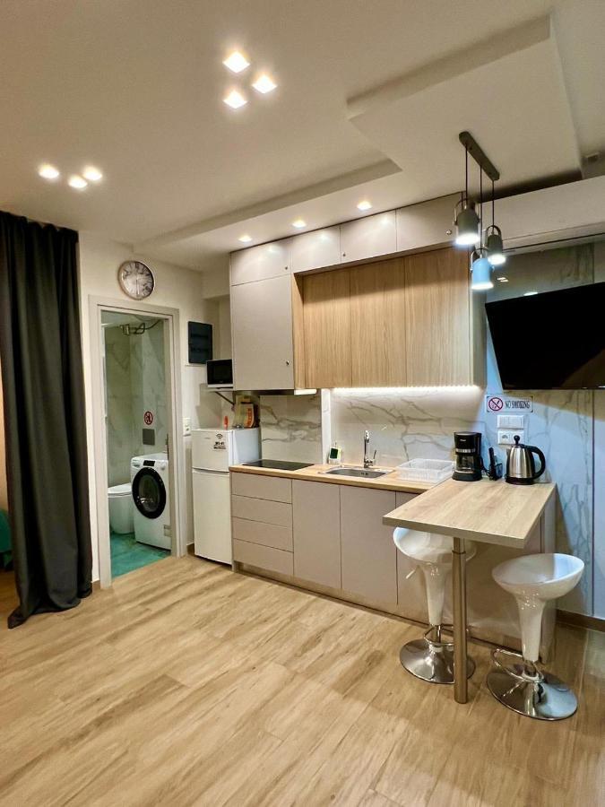 Smart Modern Apartment Афіни Екстер'єр фото