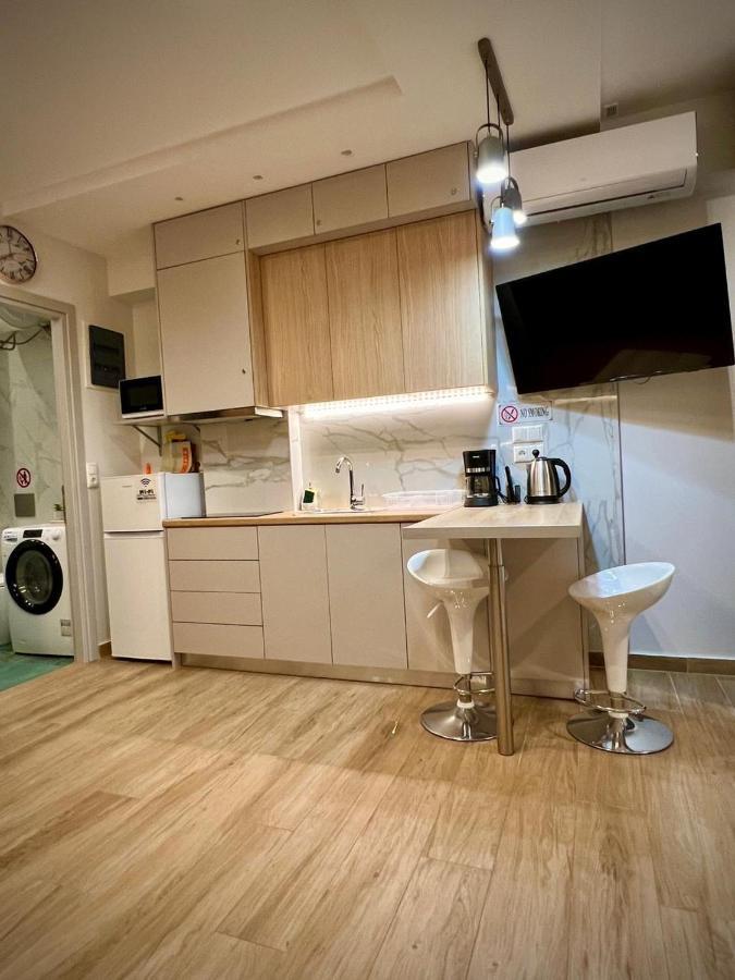 Smart Modern Apartment Афіни Екстер'єр фото